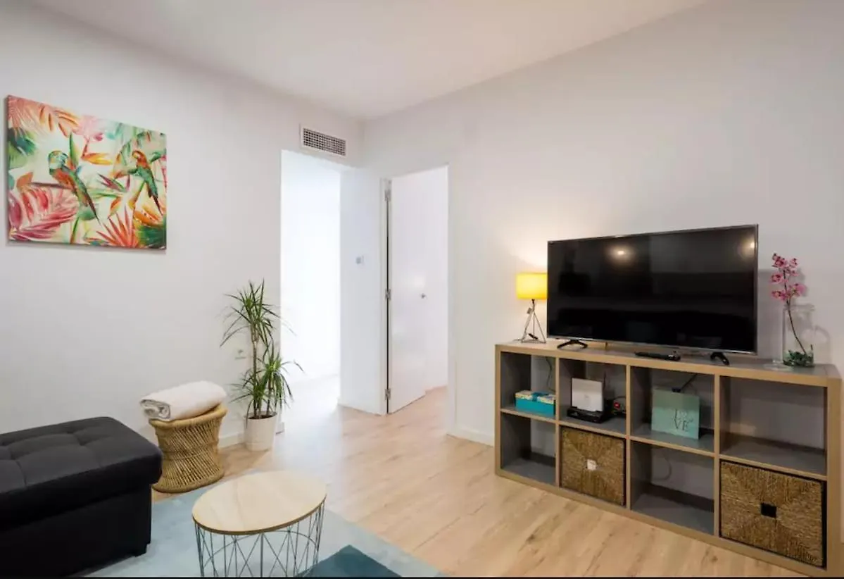 Lovely Home ! Center Malaga With Parking