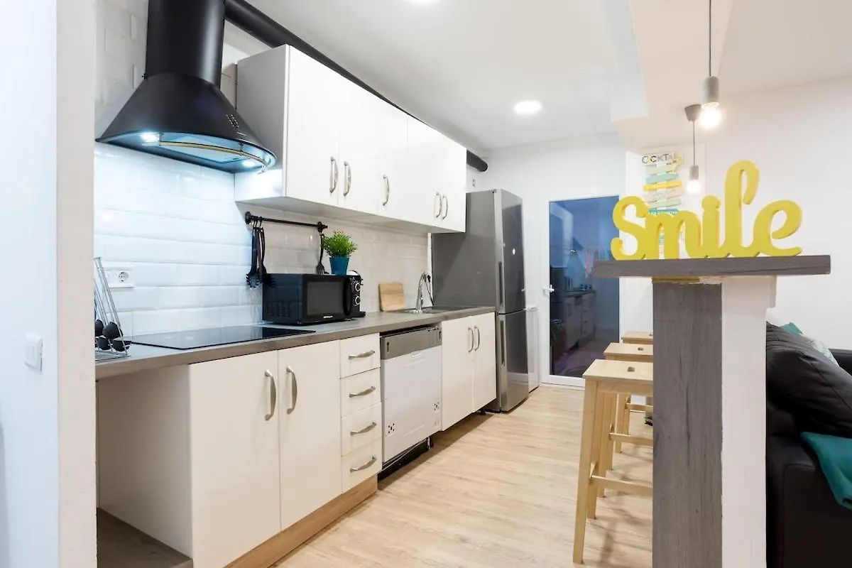 Lovely Home ! Center Malaga With Parking